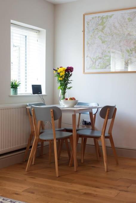 Y Cwtsh Holiday home *